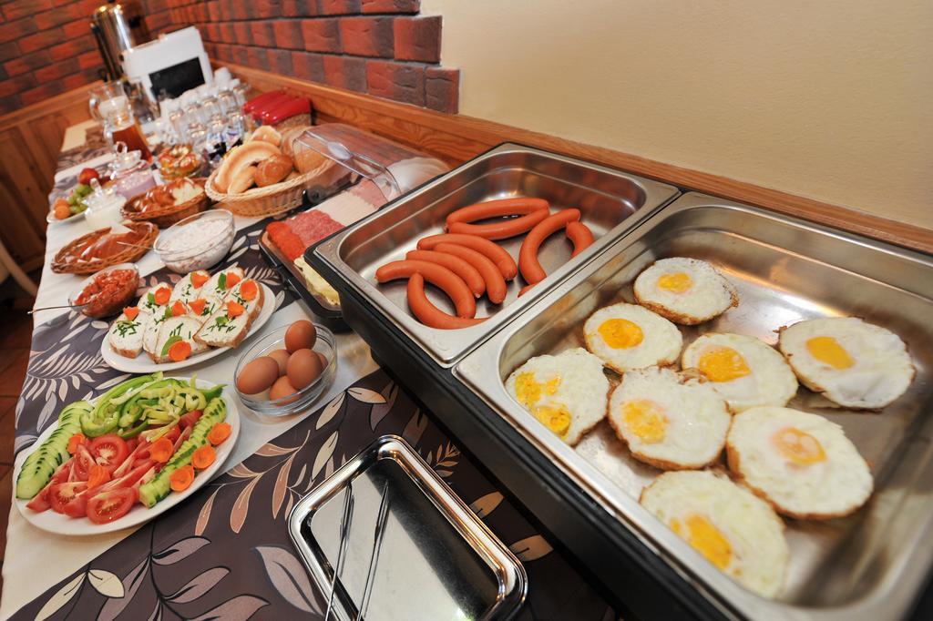 Aplend Vila Julia Vysoke Tatry Ngoại thất bức ảnh